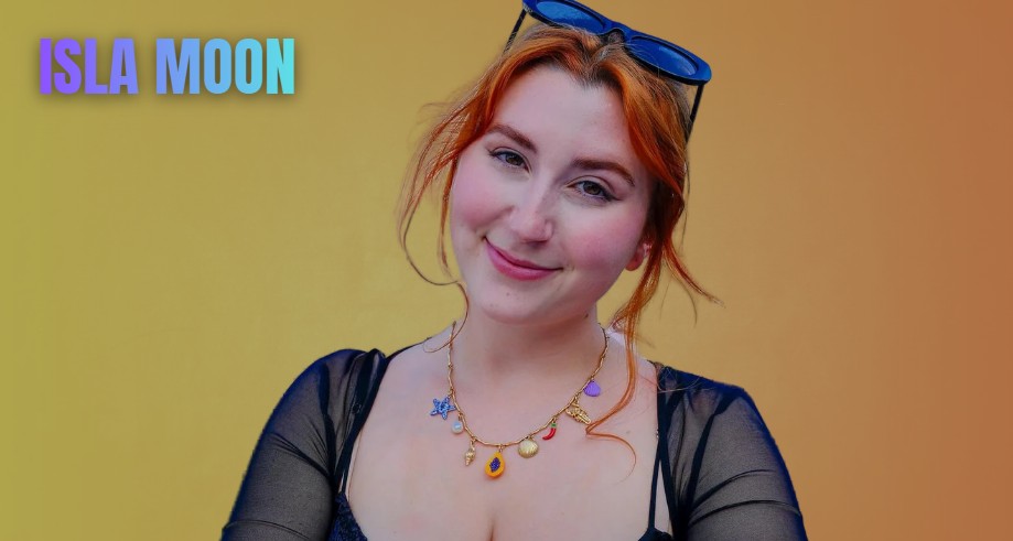 Isla Moon Biography: Age, Career, Net Worth & Life Story 2026